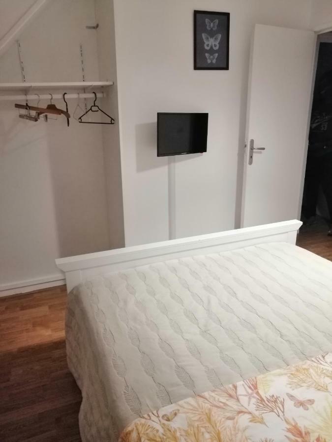 Chambres D'Hotes Chez Marilou Aulnay-sous-Bois Kültér fotó