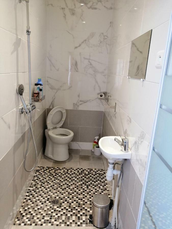Chambres D'Hotes Chez Marilou Aulnay-sous-Bois Kültér fotó